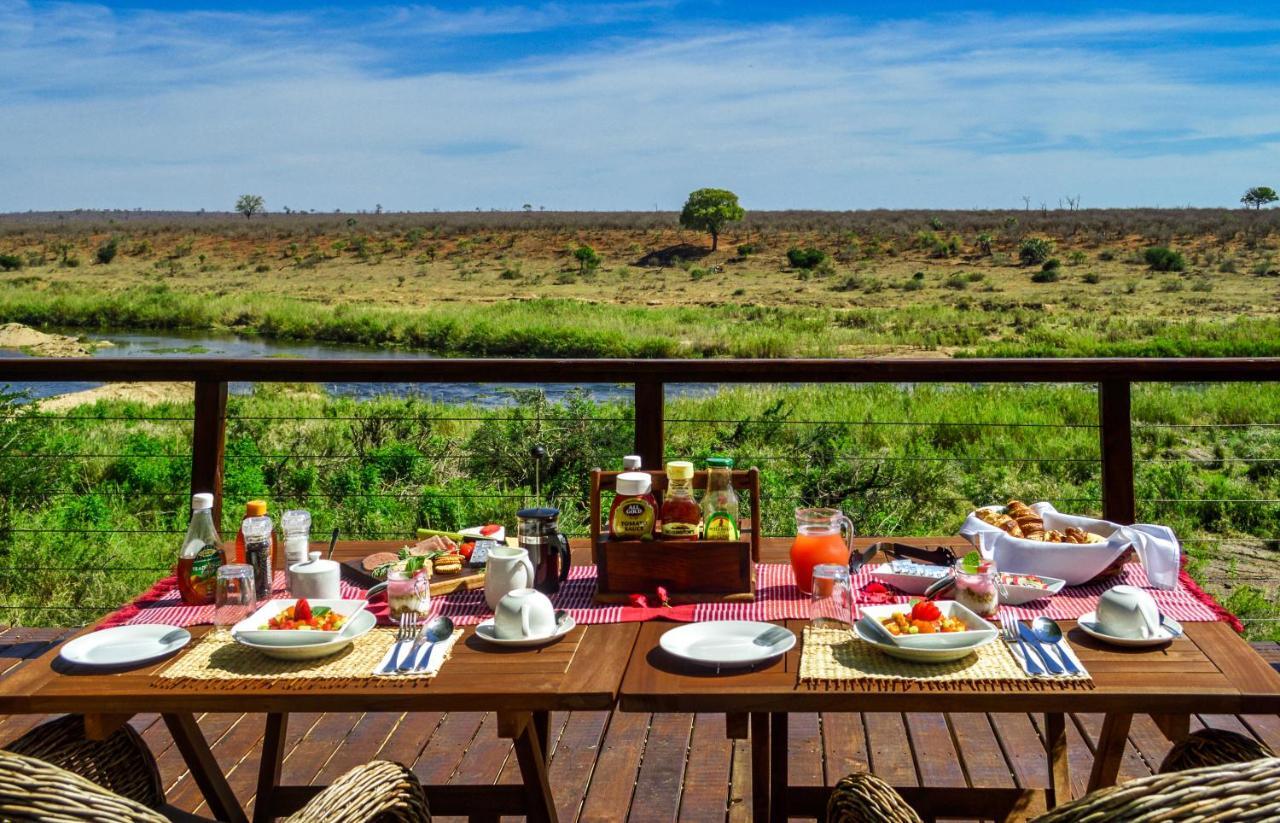 Buckler'S Africa Lodge Kruger Park Komatipoort Exterior photo